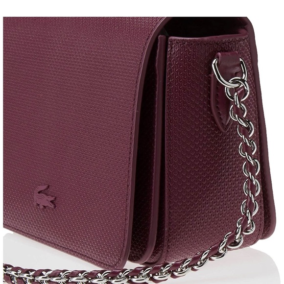 Authentic Lacoste crossbody bag - Picture 3 of 3